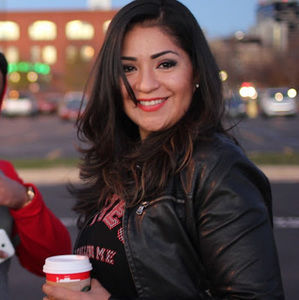 Meet your Posher, Fabiola